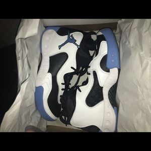 Men’s Jordan’s size 9